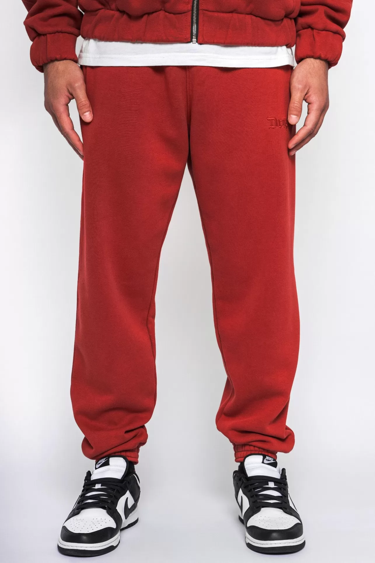 Dropsize EMBO V2 JOGGER WASHED RED* Jogging
