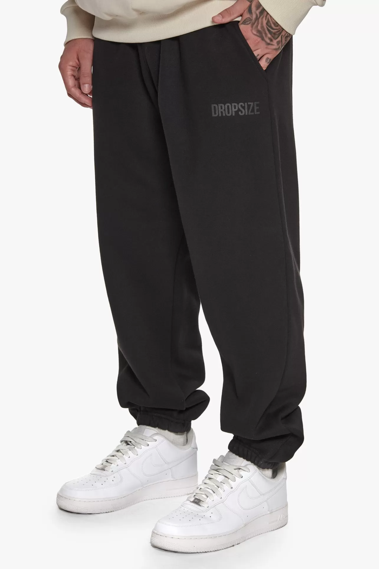 Dropsize HEAVY LOOSE FIT JOGGER BLACK* Jogging