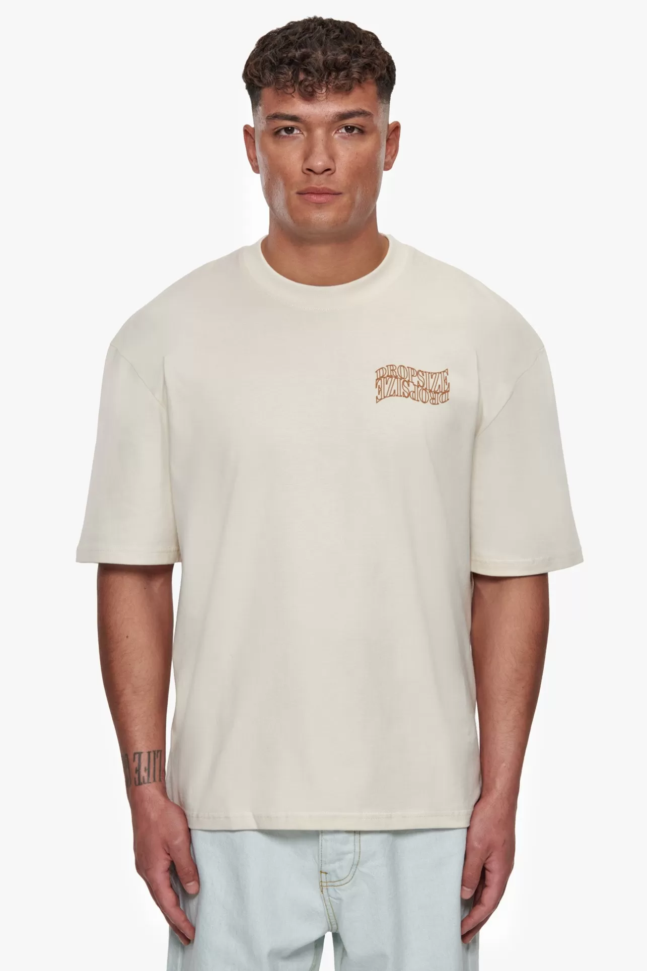 Dropsize HEAVY OVERSIZE MIRRORED LOGO T-SHIRT COCONUT MILK* T Shirt