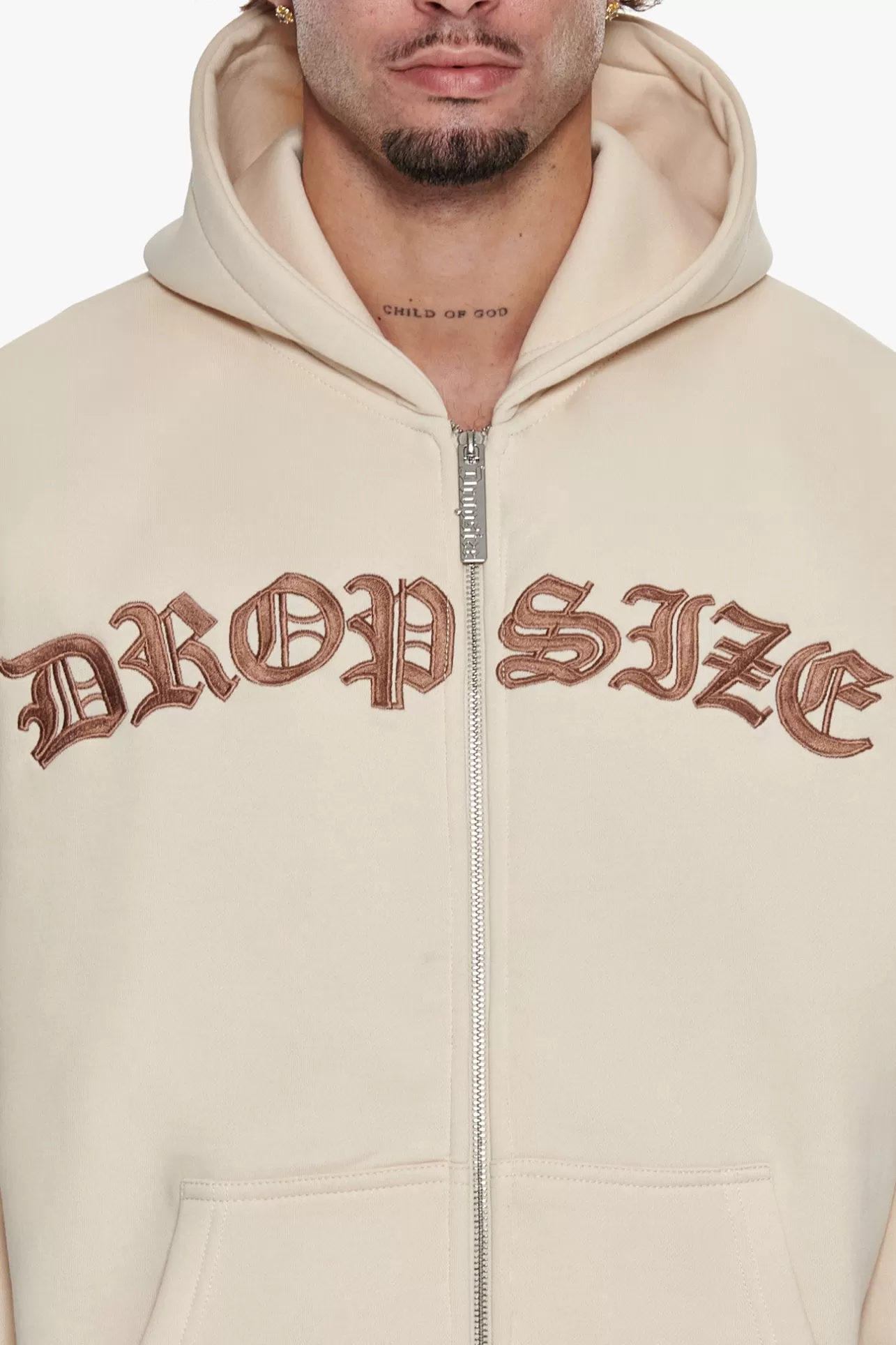 Dropsize SUPER HEAVY OVERSIZE MID FRONT EMBO ZIP HOODIE COCONUT MILK* Zips